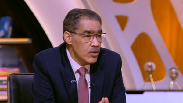 الرئيس السيسي طلب من الحكومة التواصل مع المواطنين (فيديو)