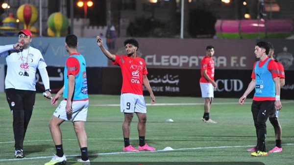 شاهد.. جدية وتركيز فى تدريبات المنتخب الأوليمبي وميكالى يشيد بالروح القتالية