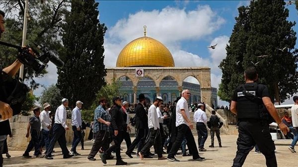 العالم يستمتع بمشاهد إبادة الفلسطينيين في غزة والضفة