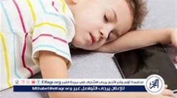 تأثير الاستخدام المفرط للأجهزة الإلكترونية على صحة الأطفال