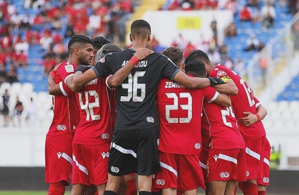 بث مباشر.. مشاهدة مباراة الوداد والدفاع الحسني في الدوري المغربي