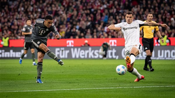 الدوري الألماني، بايرن ميونيخ يتعادل أمام ليفركوزن 1-1 في الشوط الأول