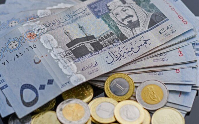 سعر الريال السعودي خلال التعاملات المسائية اليوم الجمعة 27 سبتمبر 2024