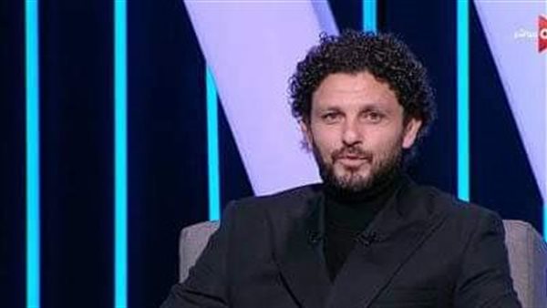 سرقة حسابات حسام غالي الشخصية.. تفاصيل